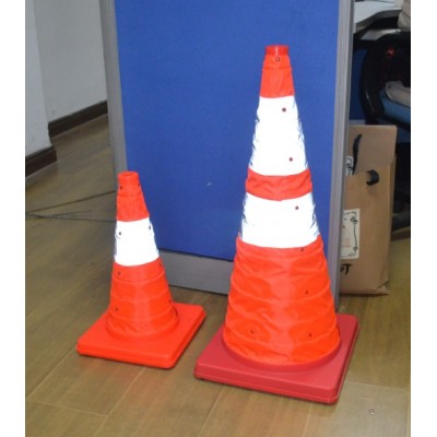 collapsible plastic led traffic cone